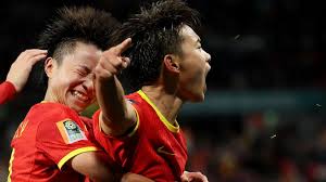 于世